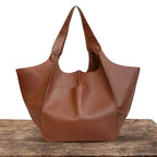 Ruth™ | Leather Bag with Timeless Charm